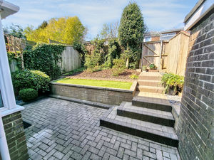 Photo 7- click for photo gallery